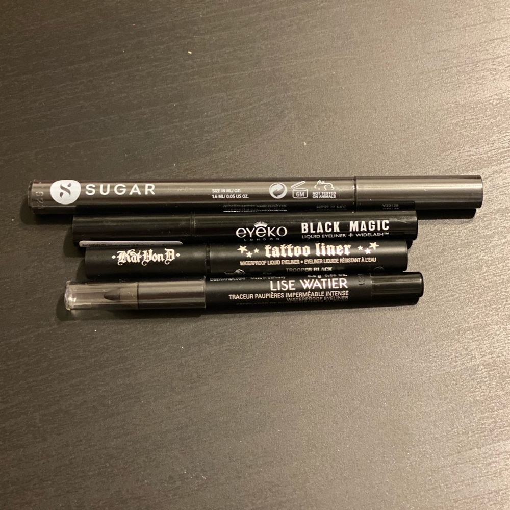 NWT Lot of 4 Full-size Waterproof Eyeliners